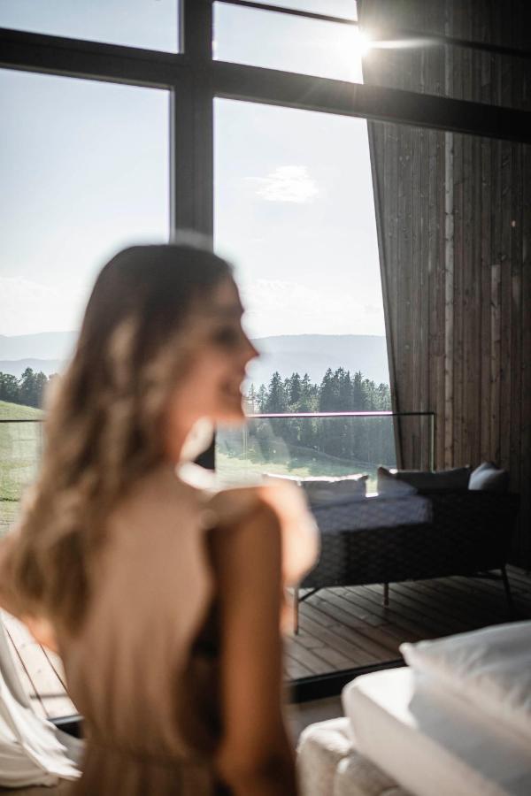 Aeon Hotel - Adults Only Bed & Breakfast Soprabolzano Esterno foto