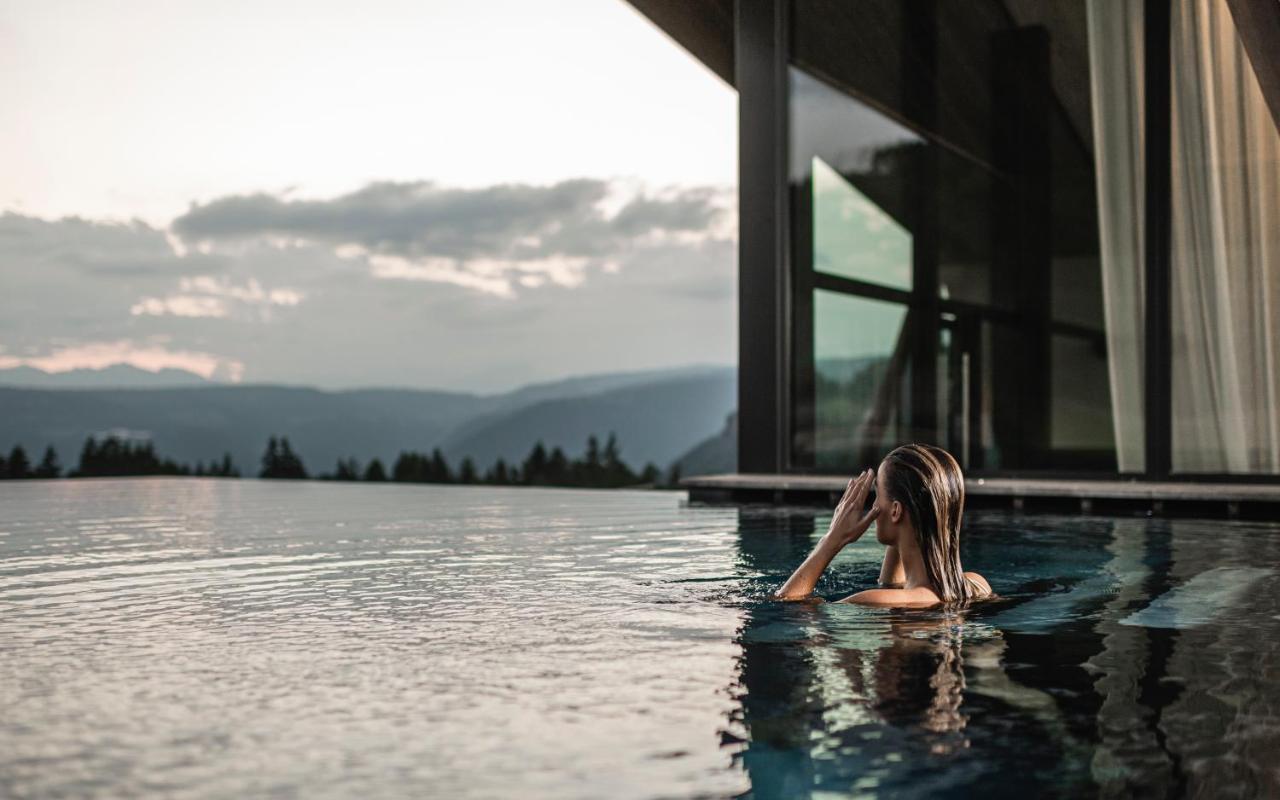 Aeon Hotel - Adults Only Bed & Breakfast Soprabolzano Esterno foto