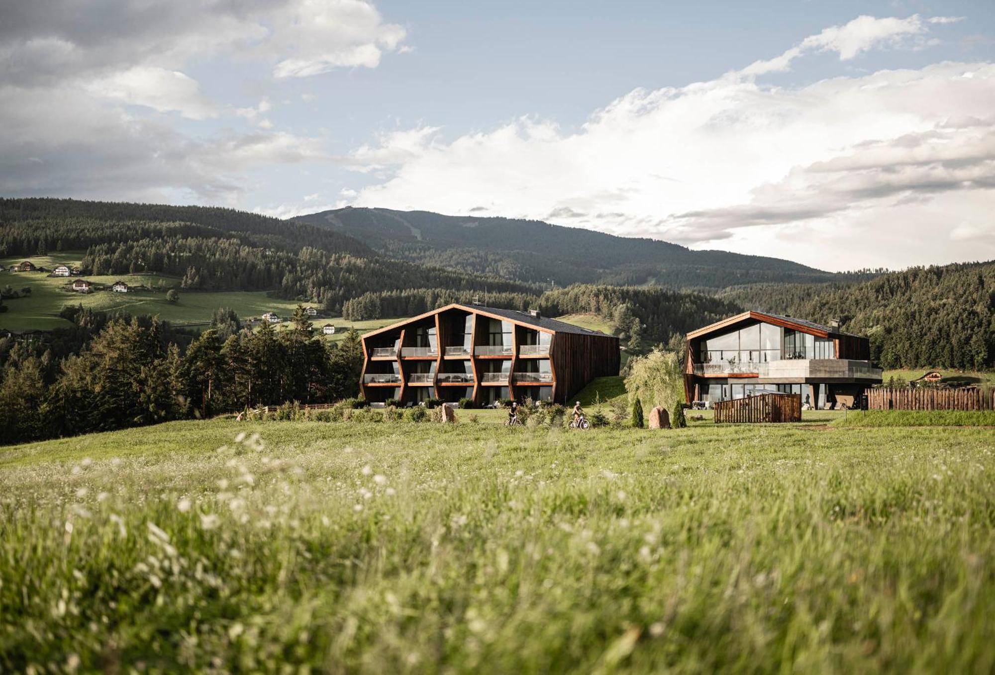 Aeon Hotel - Adults Only Bed & Breakfast Soprabolzano Esterno foto